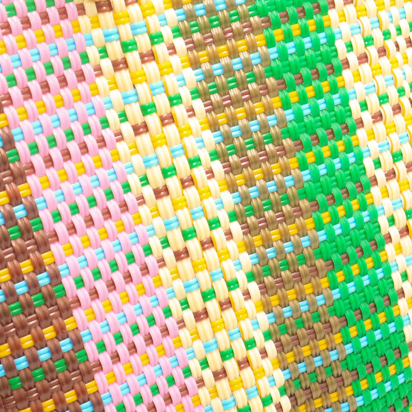 MERCADO BAG - PLAYFUL COLOR ASSORT | 26 vol.03- 23 (S) | Letra