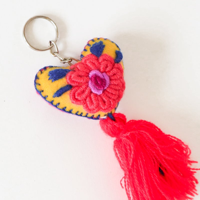 刺繍アップ