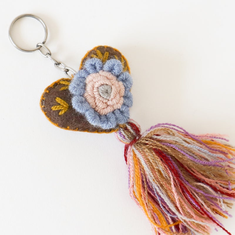 刺繍アップ