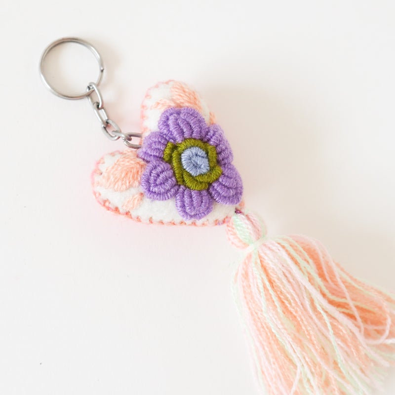 刺繍アップ