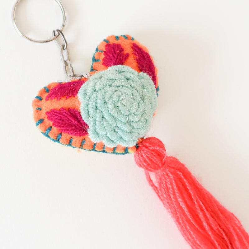 刺繍アップ