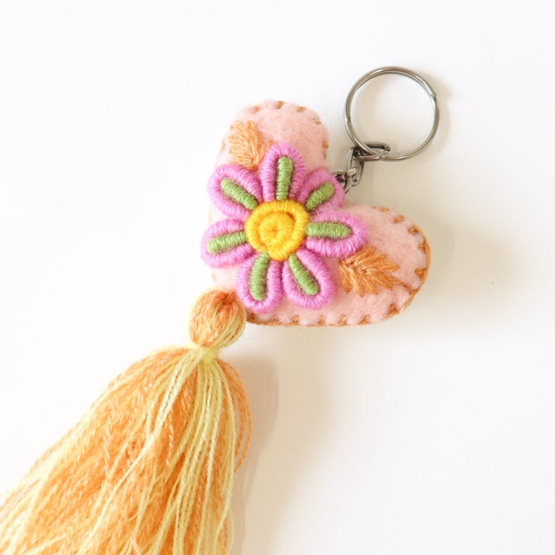 刺繍アップ